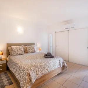  Apartment In Albufeira's Old Town Portugal